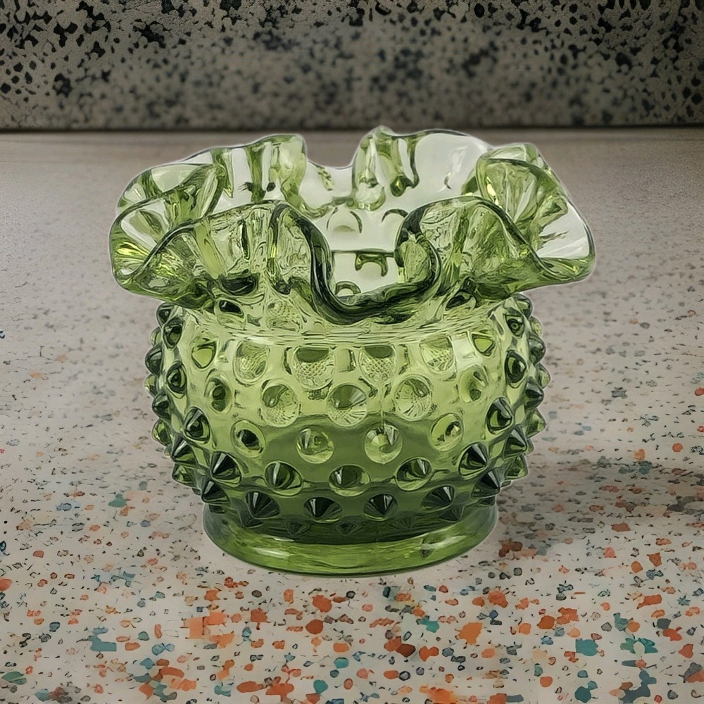 Fenton Olive‎ Green Hobnail Ruffled Bowl Vintage Art Glass